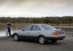 Toyota Camry Azura 2000 года